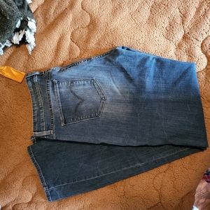 JEANS LEVIS